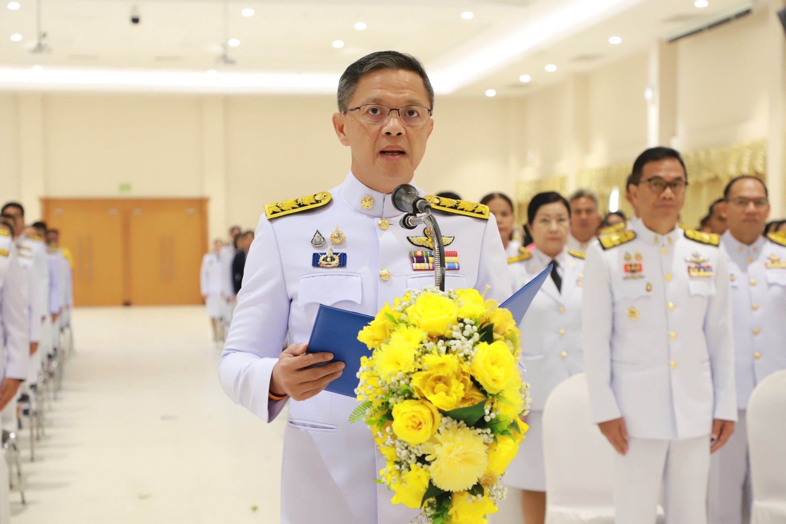 จังหวัดสุราษฎร์ธานีพร้อมใจร่วมพิธีเนื่องในวันพระบิดาแห่งฝนหลวง น้อมรำลึกในพระมหากรุณาธิคุณพระบาทสมเด็จพระบรมชนกาธิเบศร มหาภูมิพลอดุลยเดชมหาราช บรมนาถบพิตร